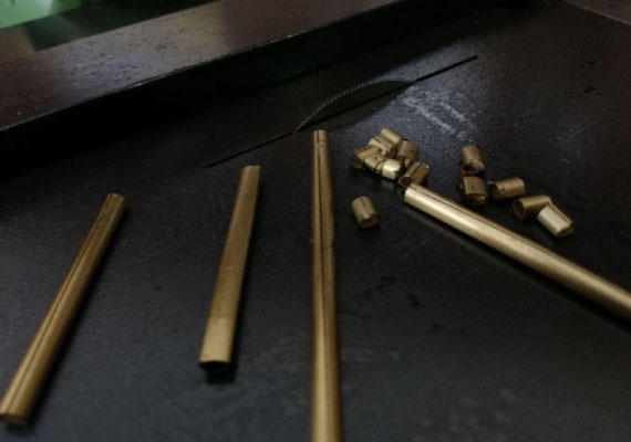 Cutting Goldsmith Machine